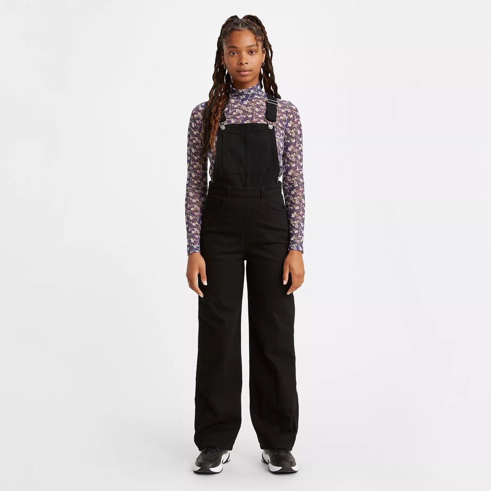 Levi’s black high loose overalls